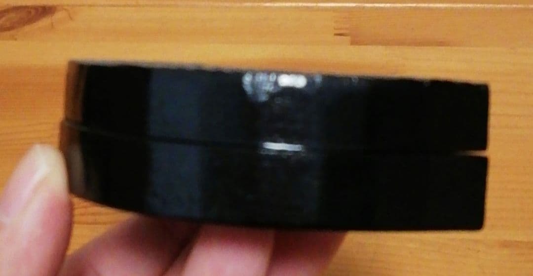 堀井胡春　三日月形　薄蒔絵　香合　共箱　茶道具