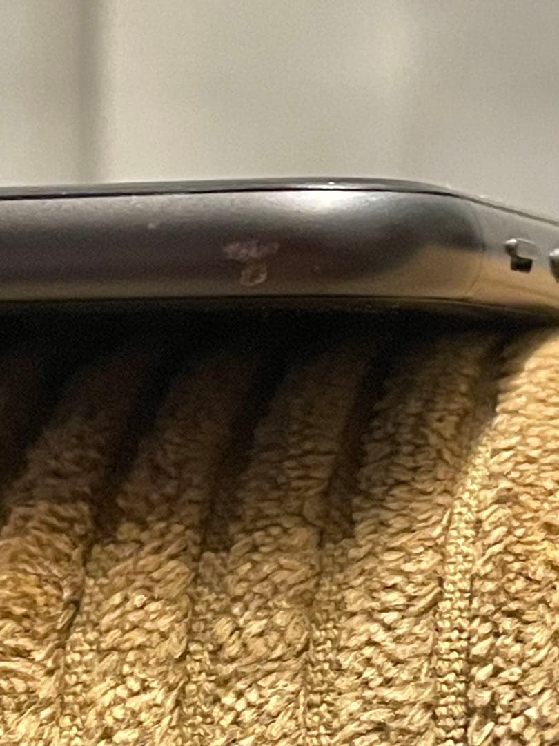iPhone 8 スペースグレー