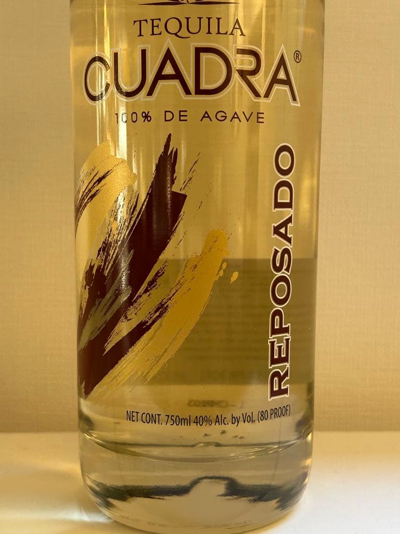 CUADRA テキーラ レポサド 750ml 40% 【新品・未開栓】