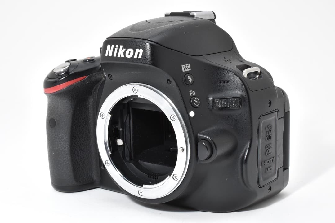 ★★ ニコン NIKON D5100 ボディ デジタル一眼レフカメラ #1207