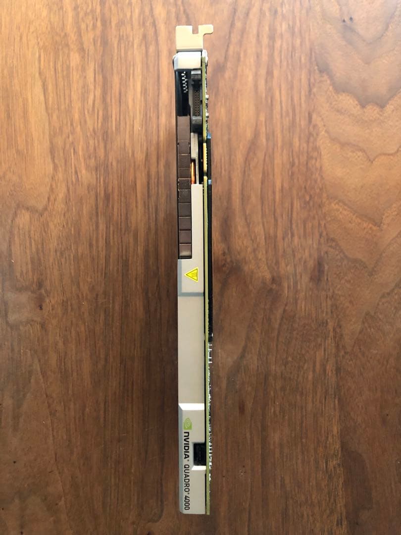 グラフィックボード・グラボ・ビデオカード NVIDIA Quadro 4000
